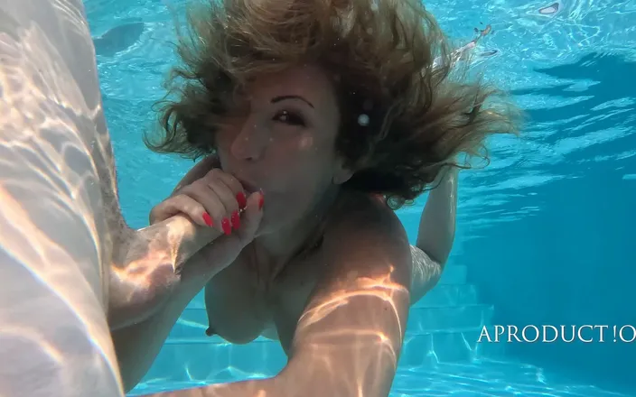AproductionA: Underwater Suck Fingering Fuck