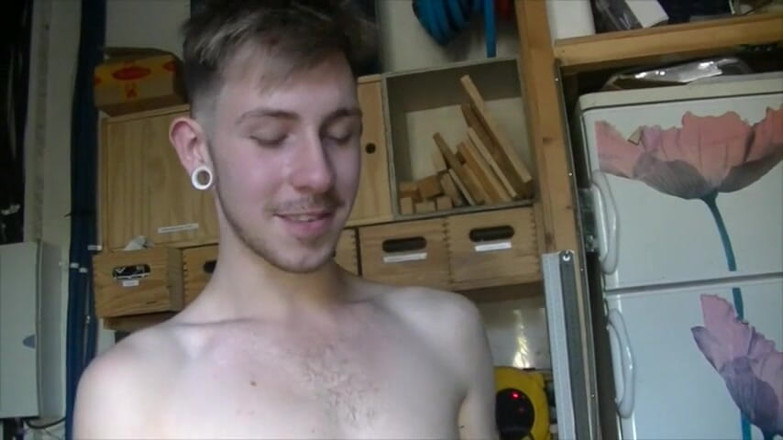 Gaybareback: Primer sextape con 2 twinks