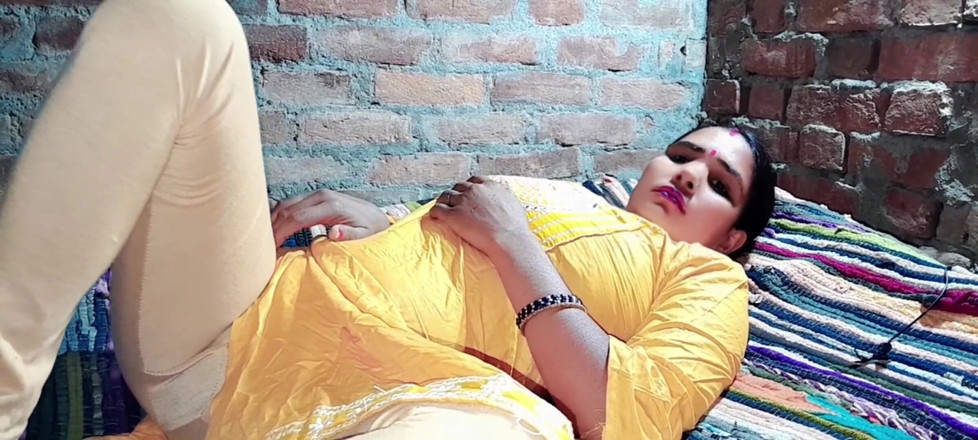 Renudbf: Sesso con l'amico di Bhabhi indiano