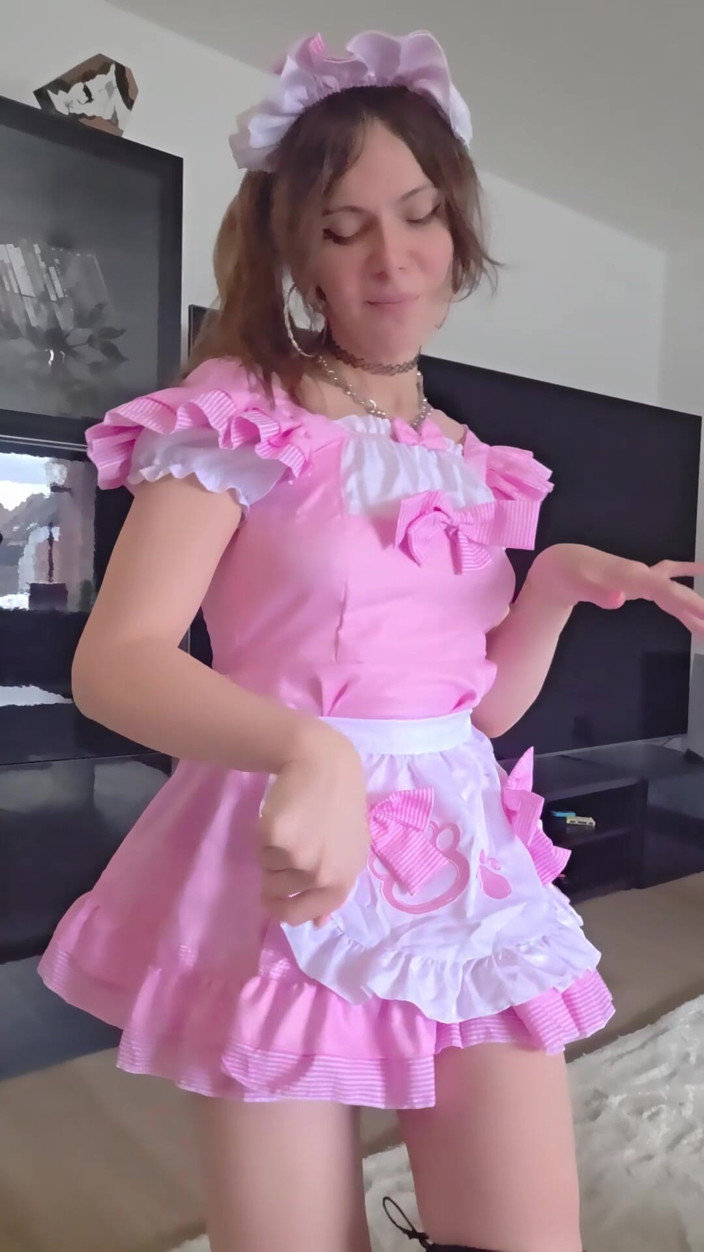 Sissy Joyce: Solo la tua preferita ragazza sissy transgender che balla