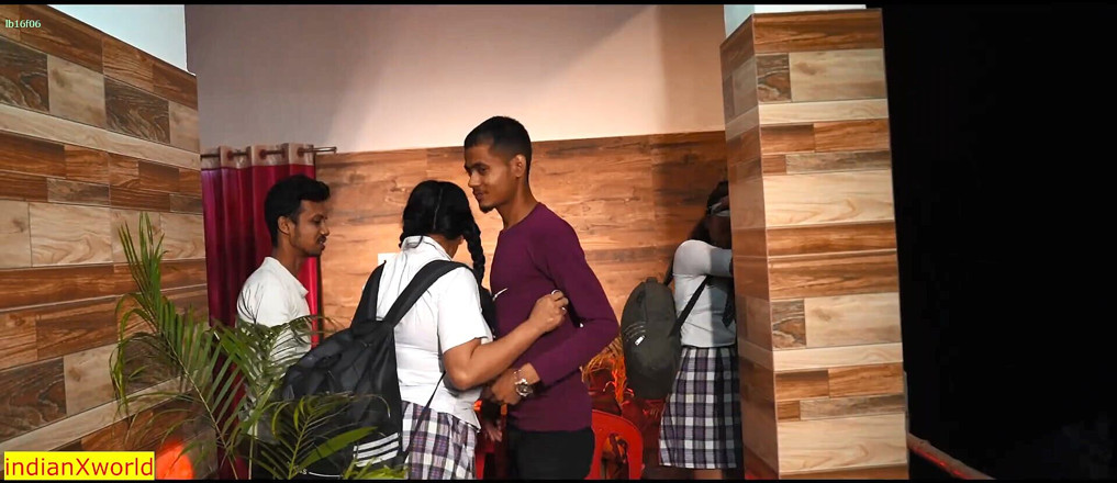 IndianXworld Premium: High College Girls Swapping Sex with Classmate! Indian Reality Sex
