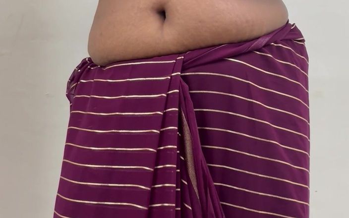 Anajanadevi: Spettacolo di mallu Navel