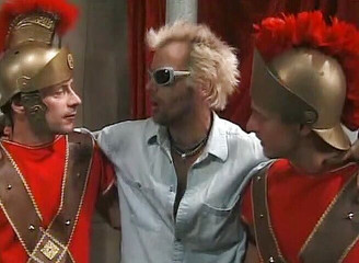 DP Darlings: Legioniści ruchają swoją królową