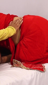 The Stepmother Handed Over All the Responsibilities to Her Stepson, and Intimate with Him