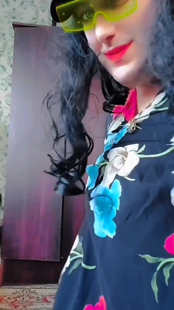 Kitty_Cross: Twerking Velký Bílý Zadek Crossdresser Sissy Amatér Gay