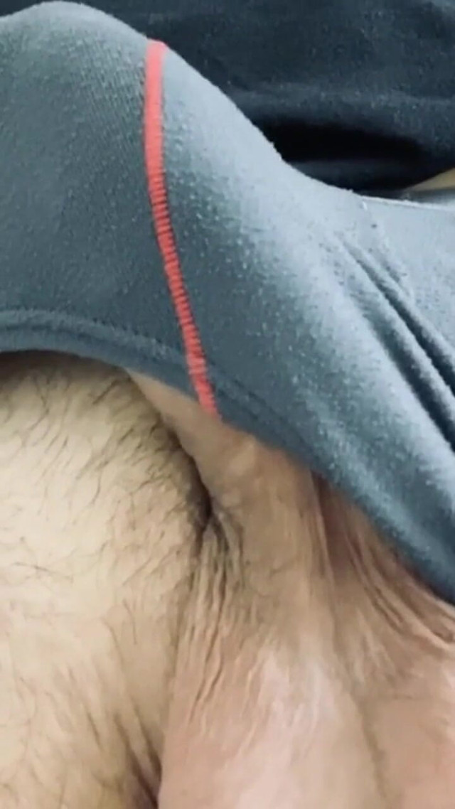 I’m so Horny, and My Balls Are so Full! (Under Xiao Qiang)