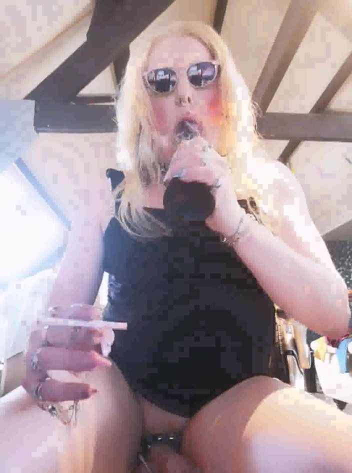 Stefanie Laveire: TS děvka Stefanie