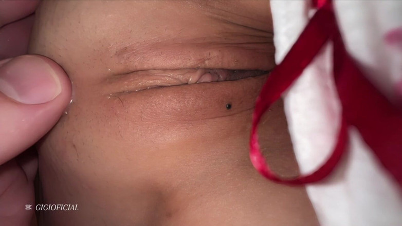 Gigi oficial: Cutest Girl Has Her First Sex in Soft Cotton Panties