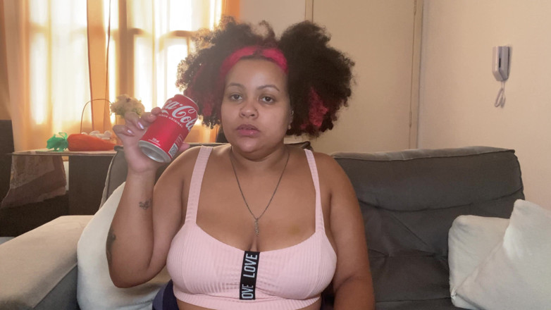 Cutiepiie Chubby: Soda Burp and Fart Short Leggins Naked