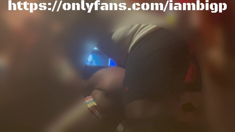 Soul Babiii: I-a întrerupt filmul și a fost futut