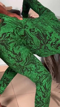 MILF fick sitt rövhål ungefär knullad av BBC