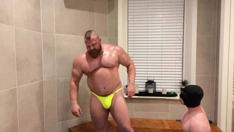 Jack stacked: Поклонение мышцам