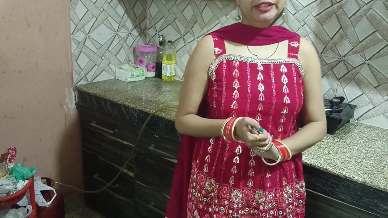 Saarabhabhi6: Indian Desi Saara Teach How to Celebrate Valentine's Day with...