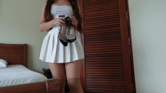 Arina_Love: Curvy Brunette Changes Clothes and Can’t Resist Touching Herself