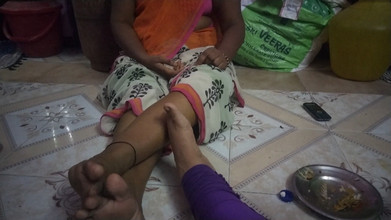 Benita sweety: Nou mătușă în sari vorbind despre videoclip