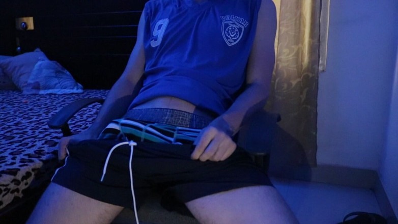 Icyhot707: 19 साल का कोलम्बियाई लड़का medellin तब तक हस्तमैथुन करता है जब तक कि उसका वीर्य नहीं निकल जाता