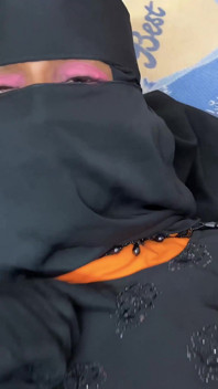 Une bavhi excitée et sexy a une liaison avec son devar, sexe hardcore dans une chambre d’hôtel