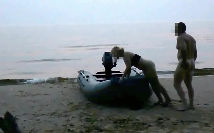 RS couple: Night Fucking on Island