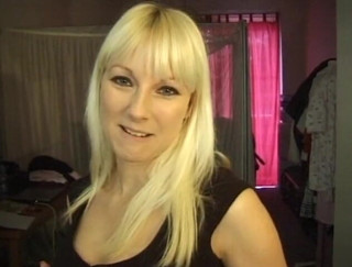 Flash Model Amateurs: Delightful blonde girl loves showing her sexy body