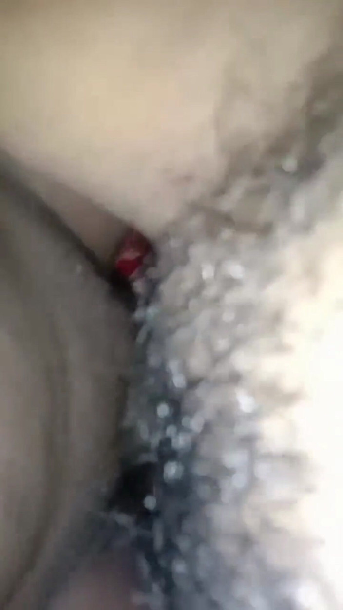 NixLeno: Ragazza indiana con la figa pelosa viene scopata porno missionario...