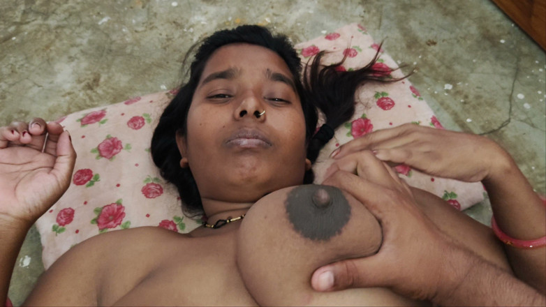 Premi pooja: Demi-sœur et demi-frère, sexe torride - bhabhi à la chatte magnifique et...