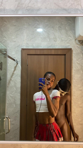 Baddestboyx: Webová kamera