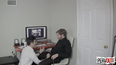 ManUpFilms: Atrapado masturbándose en el trabajo