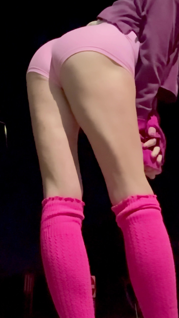 CindieLove: Nestydatá Sissy děvka