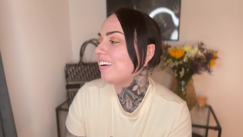 Miss Valentina: Sissies spust w majtkach JOI