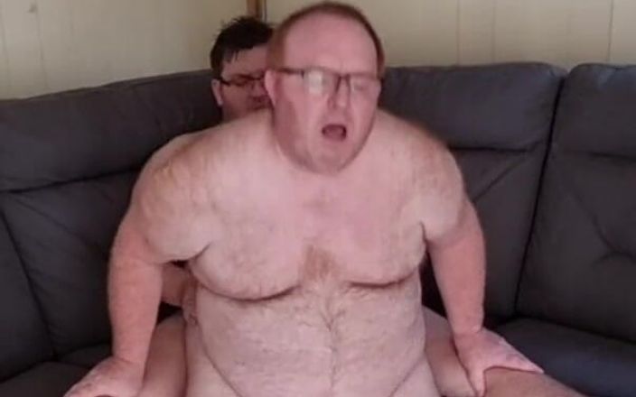 Daddysmudge: Un garçon baise son papa dans summerhouse