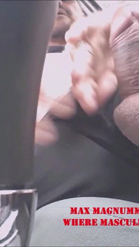 Stud Hung Thick Uncut Cannon Shoots Big