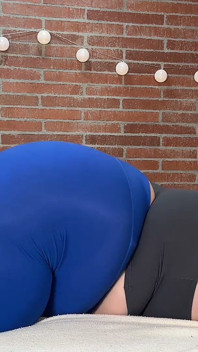 Big BBW Enormous Ass Side Shake - Huge Booty Jiggling Nonstop