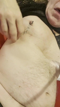 Tvoje Sissy se pro tebe honí