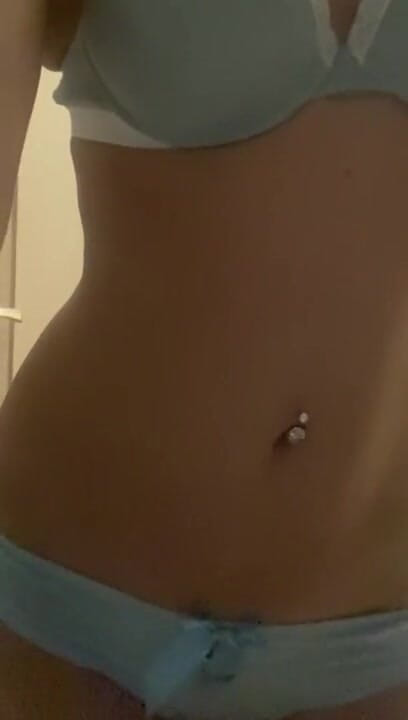 Monnycka: Slut girl