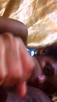 Chidinma masturbatie e me chupa até eu gozar na boca dela