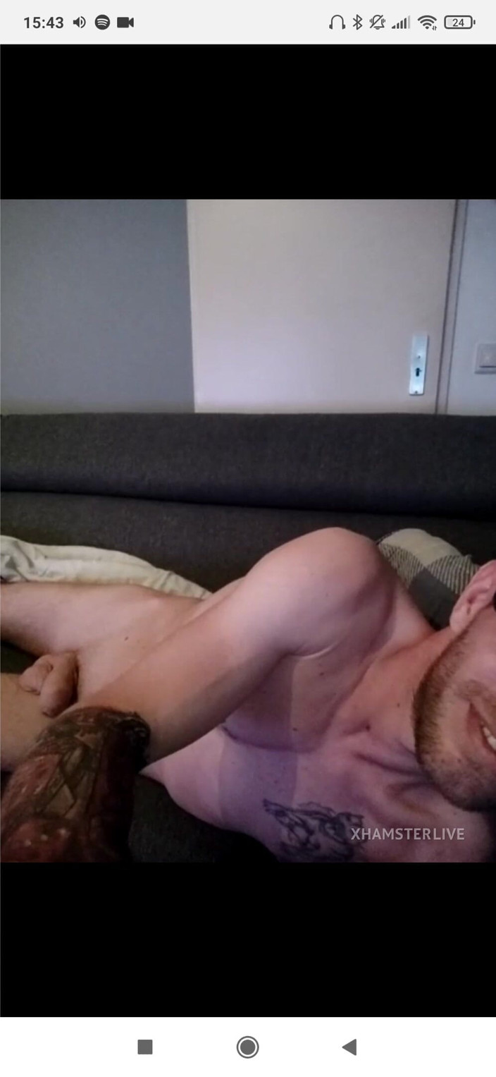 AnacondaWhite: Jen se cítím nadržená