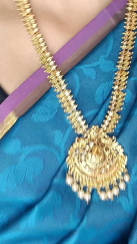 Akka Thangachi Pundai