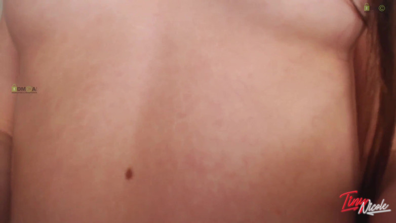 Nicole Moon: bongaakaim par veb kaimra modal. seksi kamsin