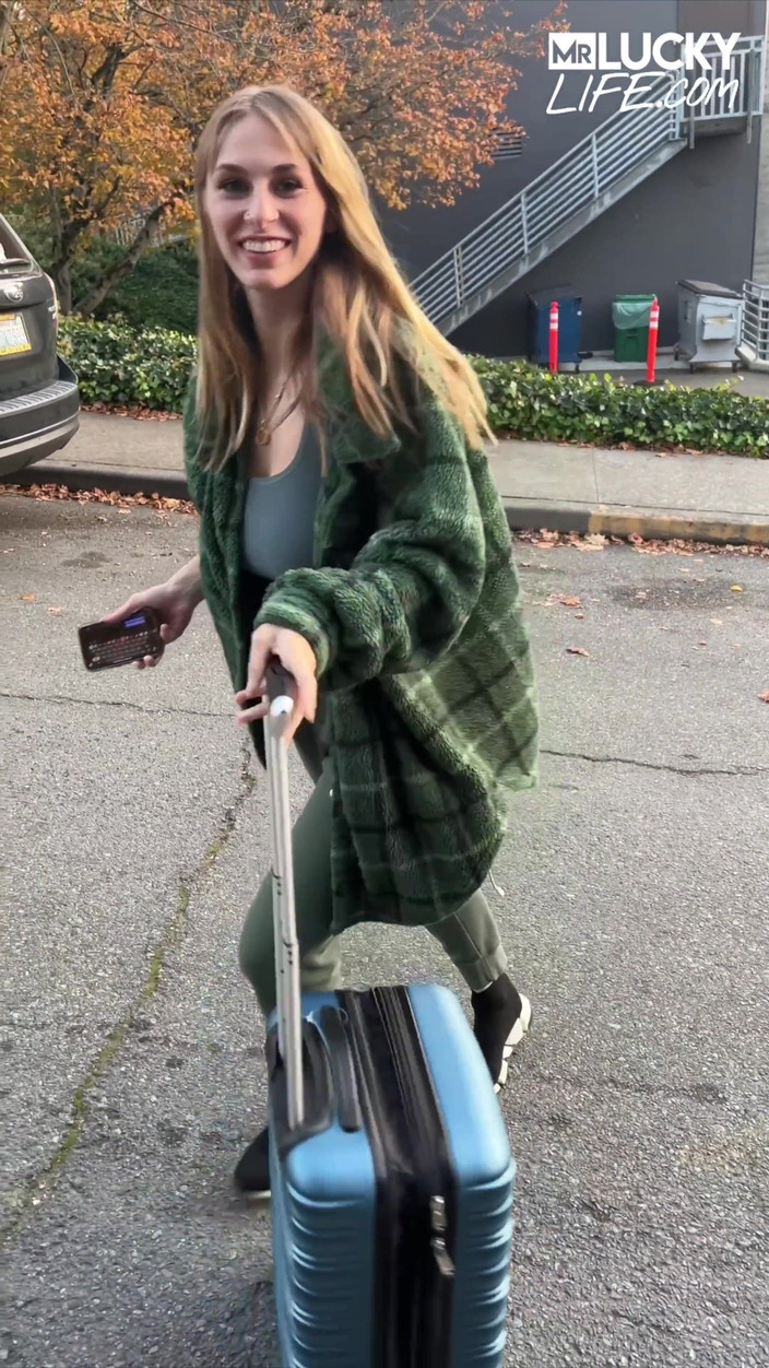 Mr.Lucky POV: Dreams Come True in the Emerald City