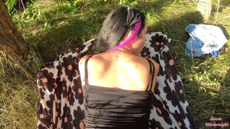 YSP Studio: PAWG Emo nastolatka brunetka fucked na zewnątrz - POV