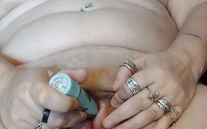 brittbfly4u: 人妻的紧致阴户潮吹