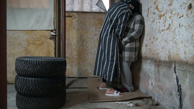 Souzan Halabi: Pasangan amatir Maroko ngentot habis-habisan, istri muslim arab pantat montok...