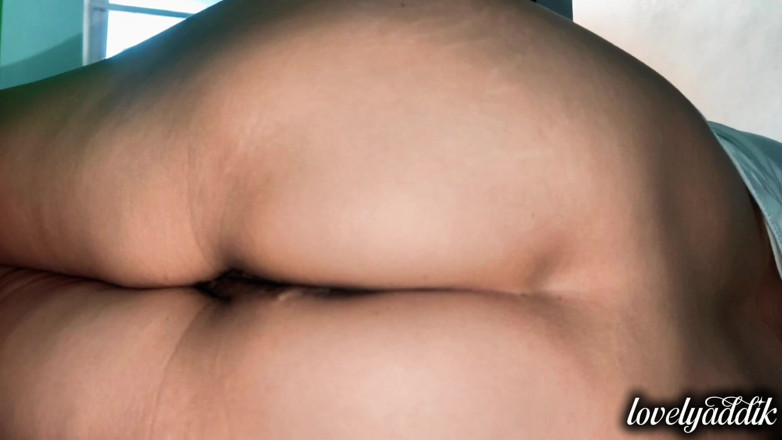 Lovelyaddik: Ibu tiri close view