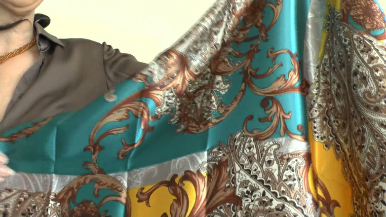 Lady Victoria Valente: Afternoon Headscarf Try-on, Part 1 - Lady Victoria Valente