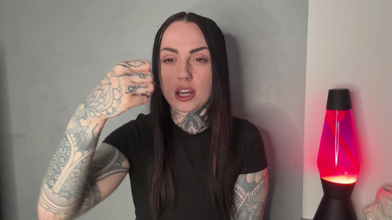 Miss Valentina: Willkommen bei extremer CBT