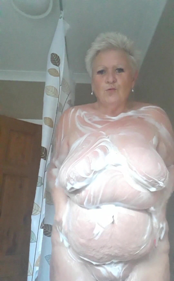 Uk Joolz: ¿Te importaría unirte a mí en la ducha de esta...