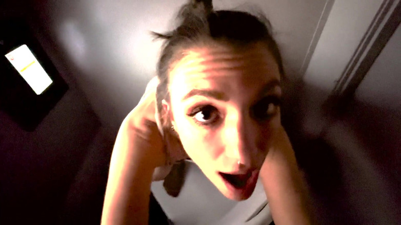 PNW Porn: Trayendo a mi novia cachonda al gloryhole