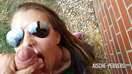 Aische Pervers: Дякую, мінет після гіпу