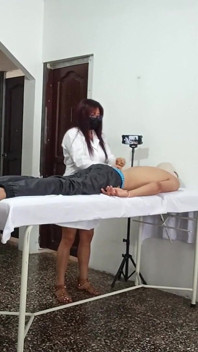 Massagem e foda ao mesmo tempo