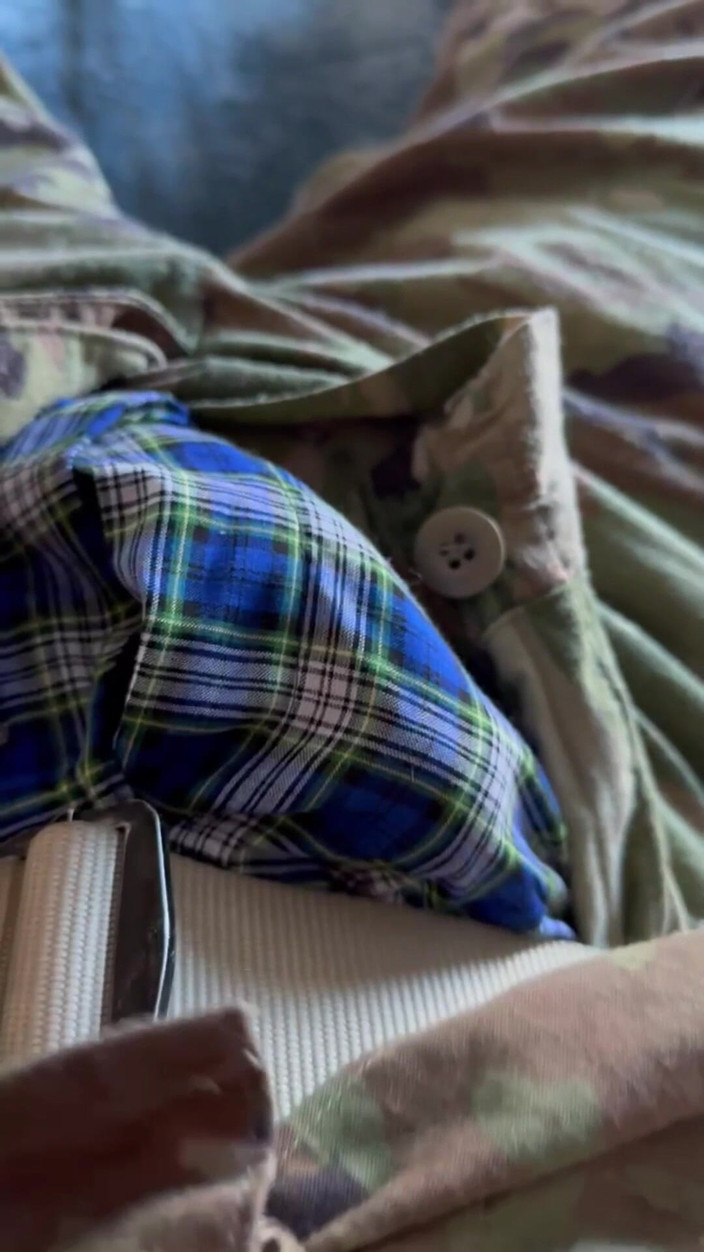 Gay Soldier Stuff: Žhavá kompilace mě honění v některých modrých boxer kraťasech Užijte...